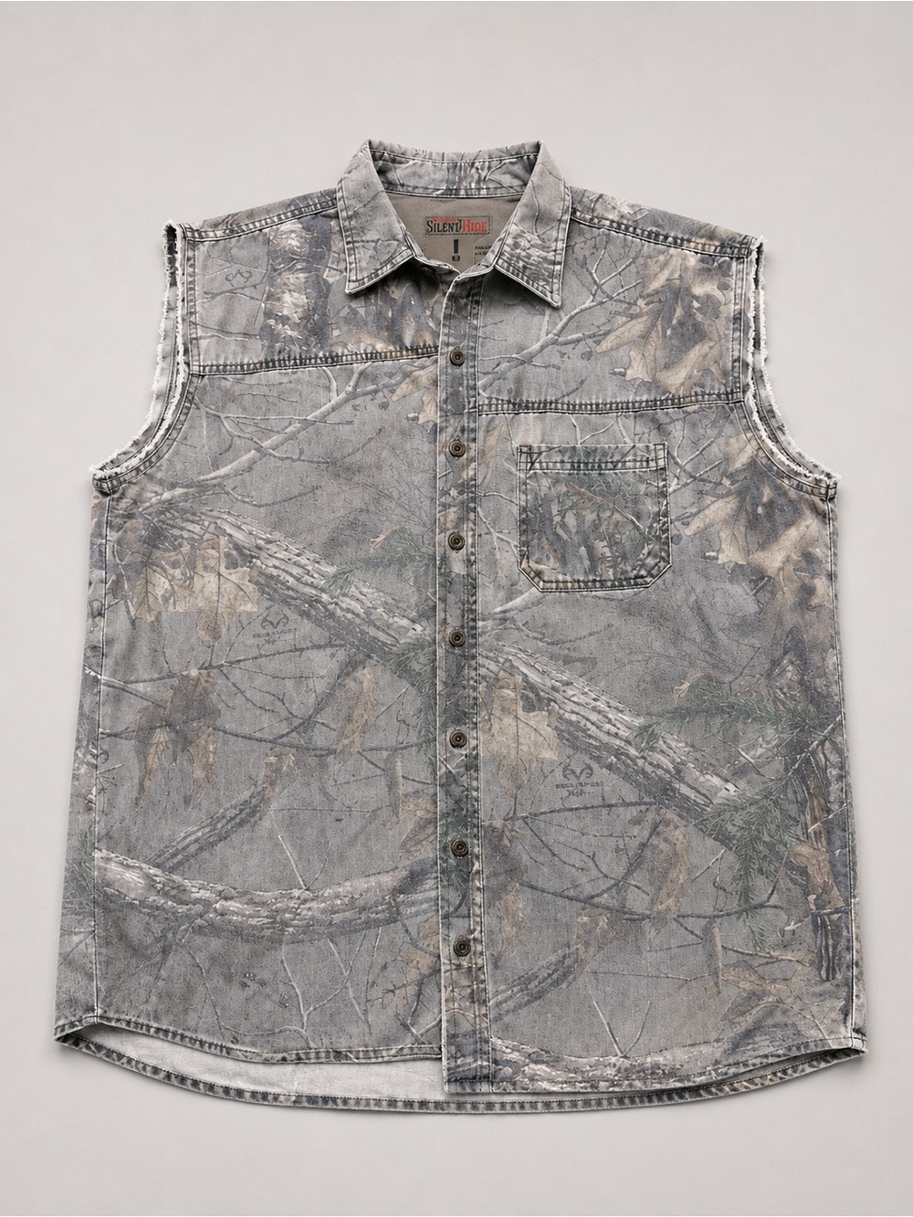 Men's Sleeveless Camo Button-Up Shirt - Gray